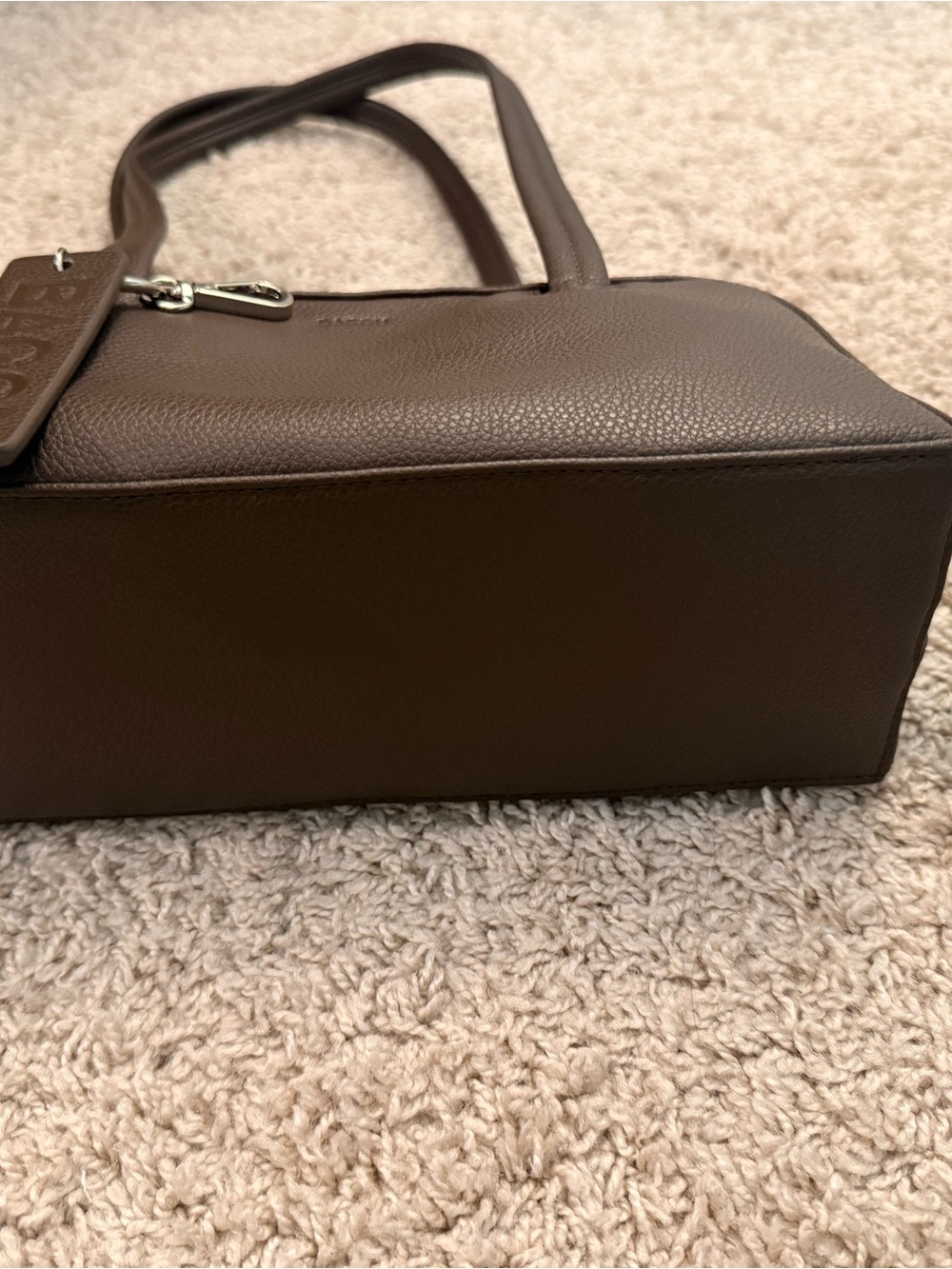 Baggu Small Brown Leather Shoulder Bag - Picture 8 of 9